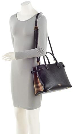 Refurbished Burberry House Check Leather Banner Medium Tote - Reebelo Nederland