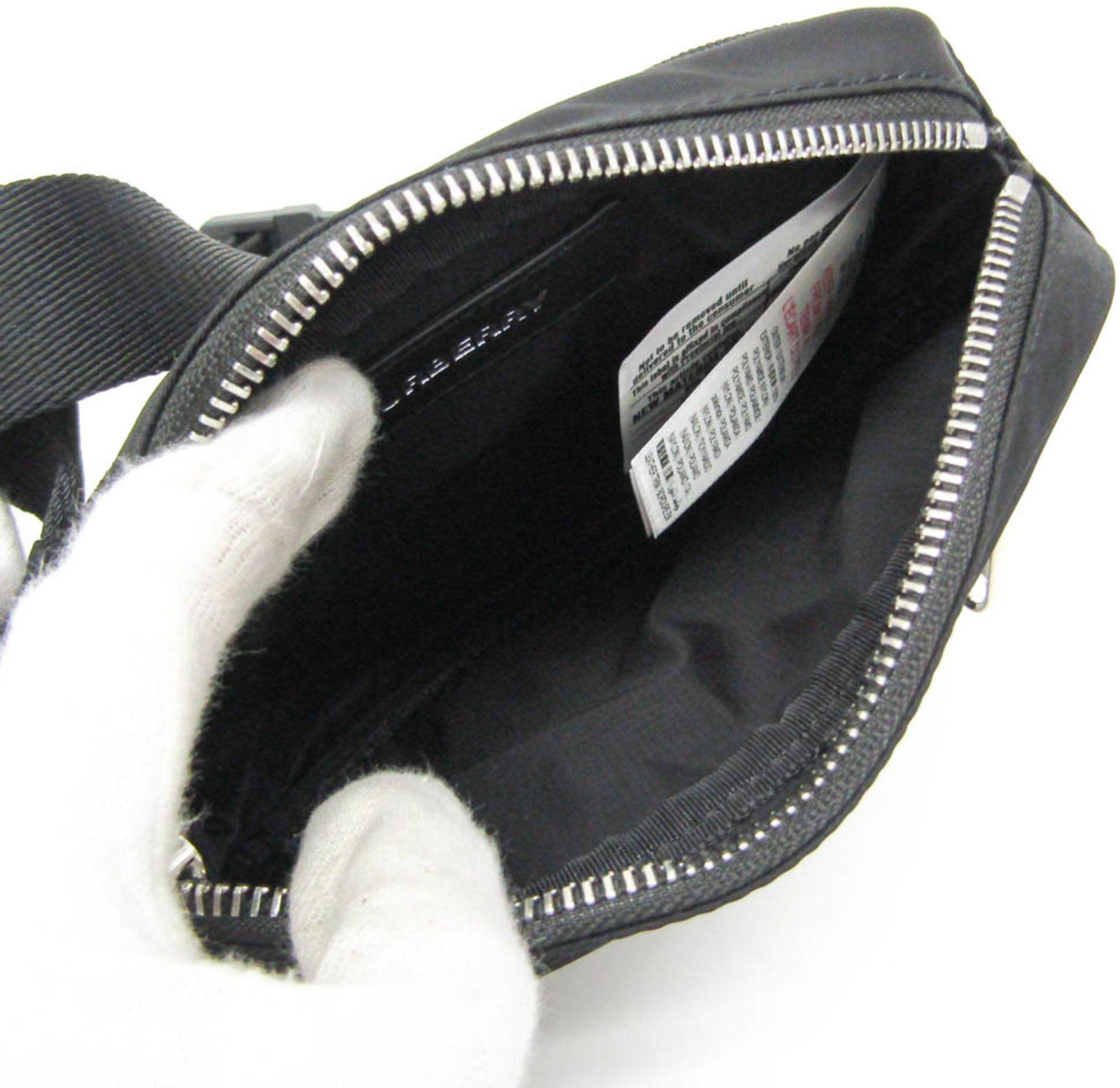 Refurbished Burberry Nylon Fanny Pack - Reebelo Nederland
