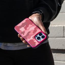 Refurbished Caseco MagSafe iPhone 14 Pro Pink Camo Case - Reebelo Nederland