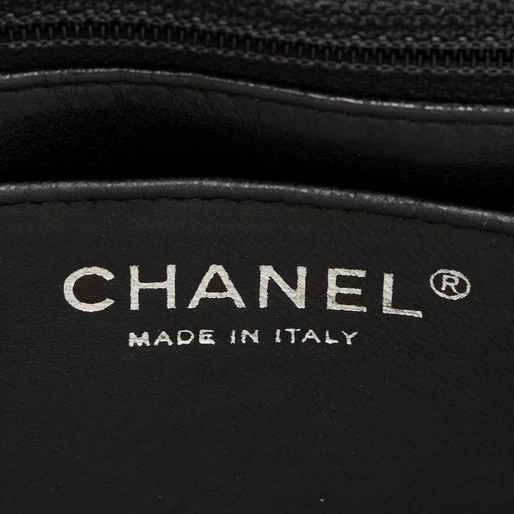 Refurbished Chanel Caviar Leather Classic Maxi Single Flap Bag - Reebelo Nederland