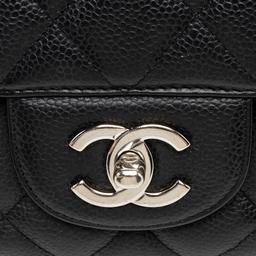 Refurbished Chanel Caviar Leather Classic Maxi Single Flap Bag - Reebelo Nederland