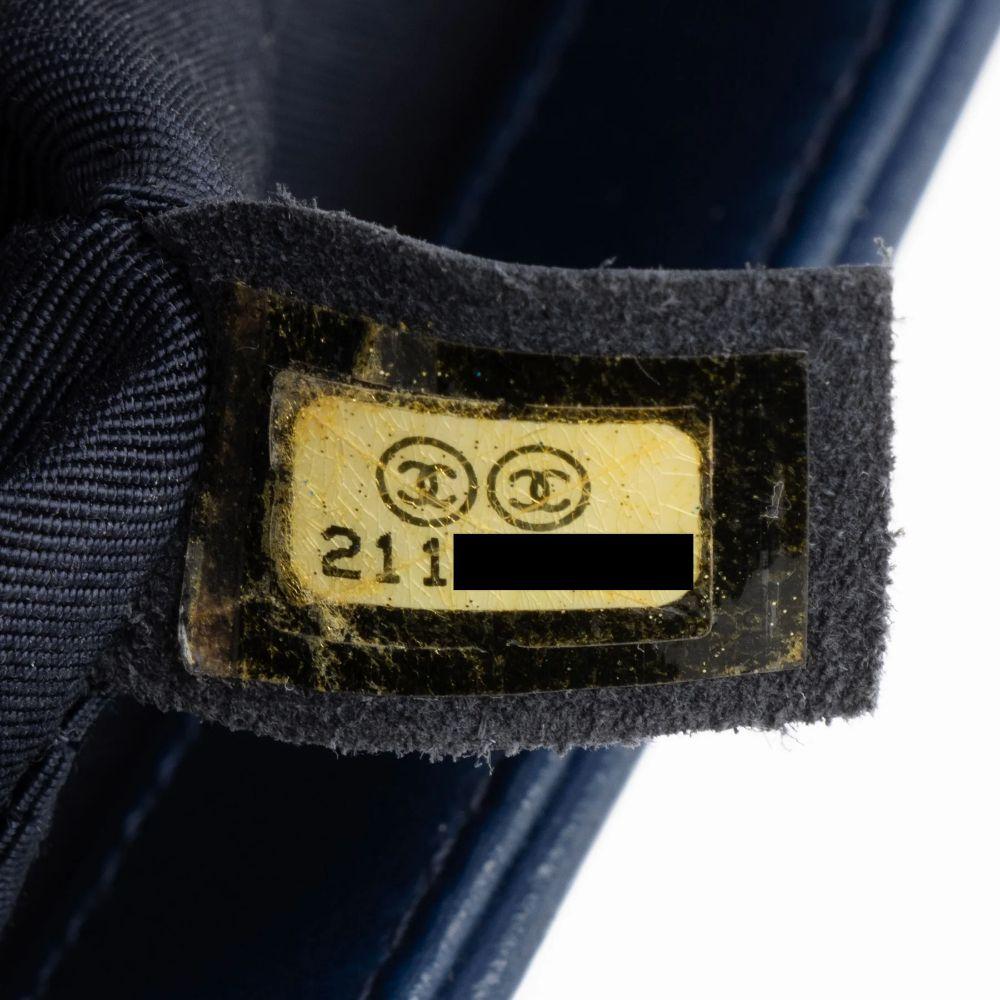 Refurbished Chanel Lambskin Small Boy Bag - Reebelo Nederland