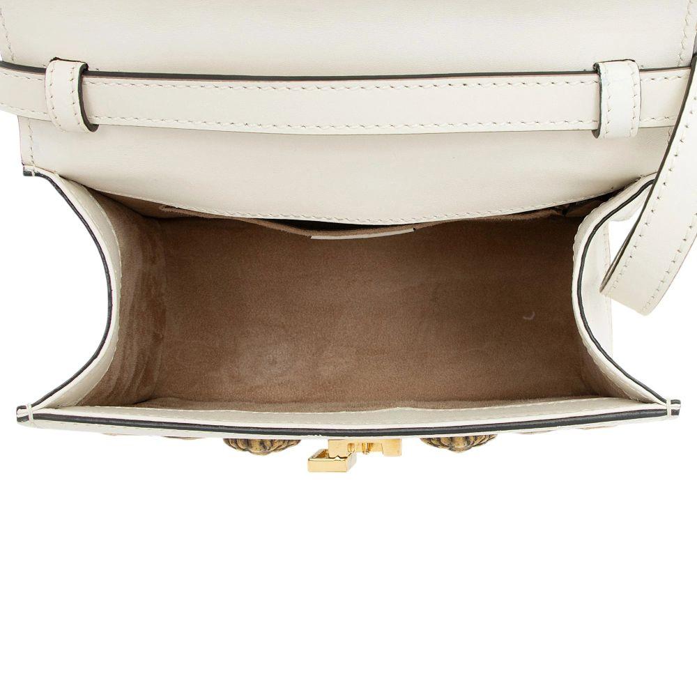 Refurbished Gucci Leather Animal Studs Sylvie Mini Satchel - Reebelo Nederland
