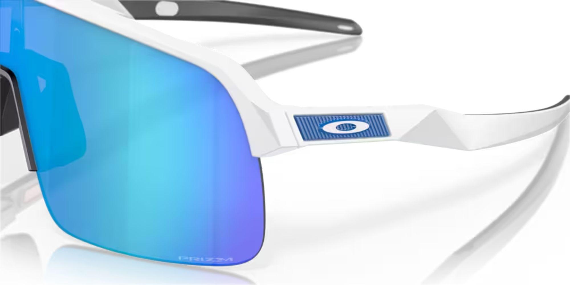 Refurbished Oakley Sutro Lite Prizm Sapphire Sunglasses - Reebelo Nederland
